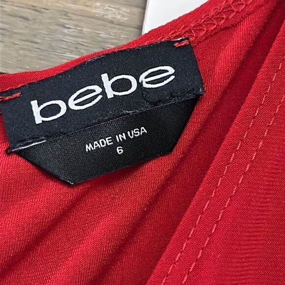 Bebe Red V-Neck Sleeveless Ruffled Wide Leg Back Zip-Up Jumpsuit- Size 6 - Picture 14 of 16